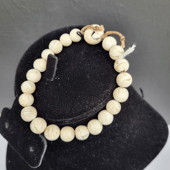 Beautiful Beaded Carved Bone Horn Bracelet 7.5 in - Picture 4 of 11